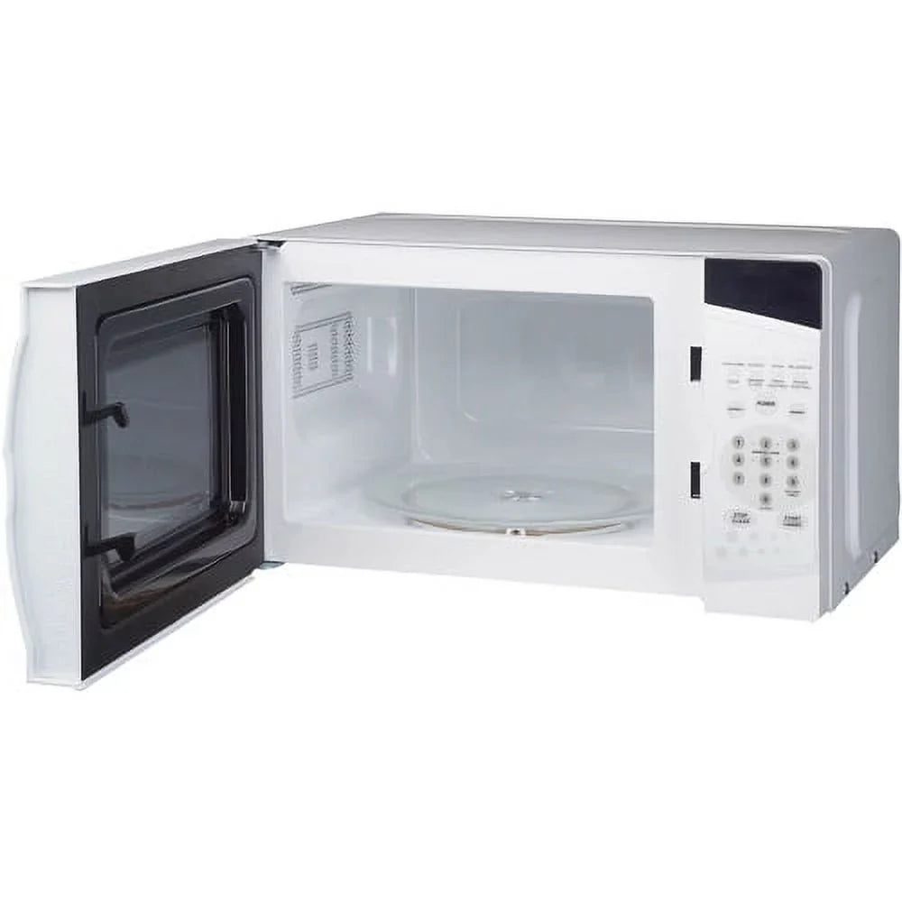 700W Countertop Microwave Oven in White. ft. Magic Chef MCM770W  new 0.7 cu