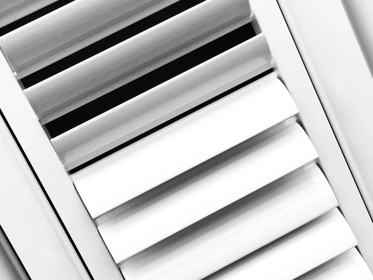 16"w X 16"h 4-Way Aluminum Curved Blade Adjustable Air Supply HVAC Diffuser - Full Control Vertical/Horizontal Airflow Direction - Vent Duct shield Outer Dimensions: 17.65"w X 17.65"h