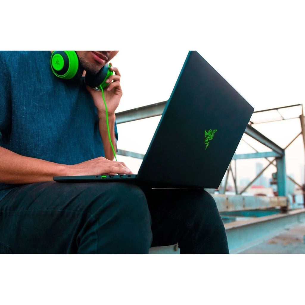 Blade 15 Advanced Edition 15.6" 4K UHD Gaming Laptop,  Core i9 i9-12900H, NVIDIA GeForce RTX 3080 Ti 16 GB, 1TB SSD, Windows 11 Home