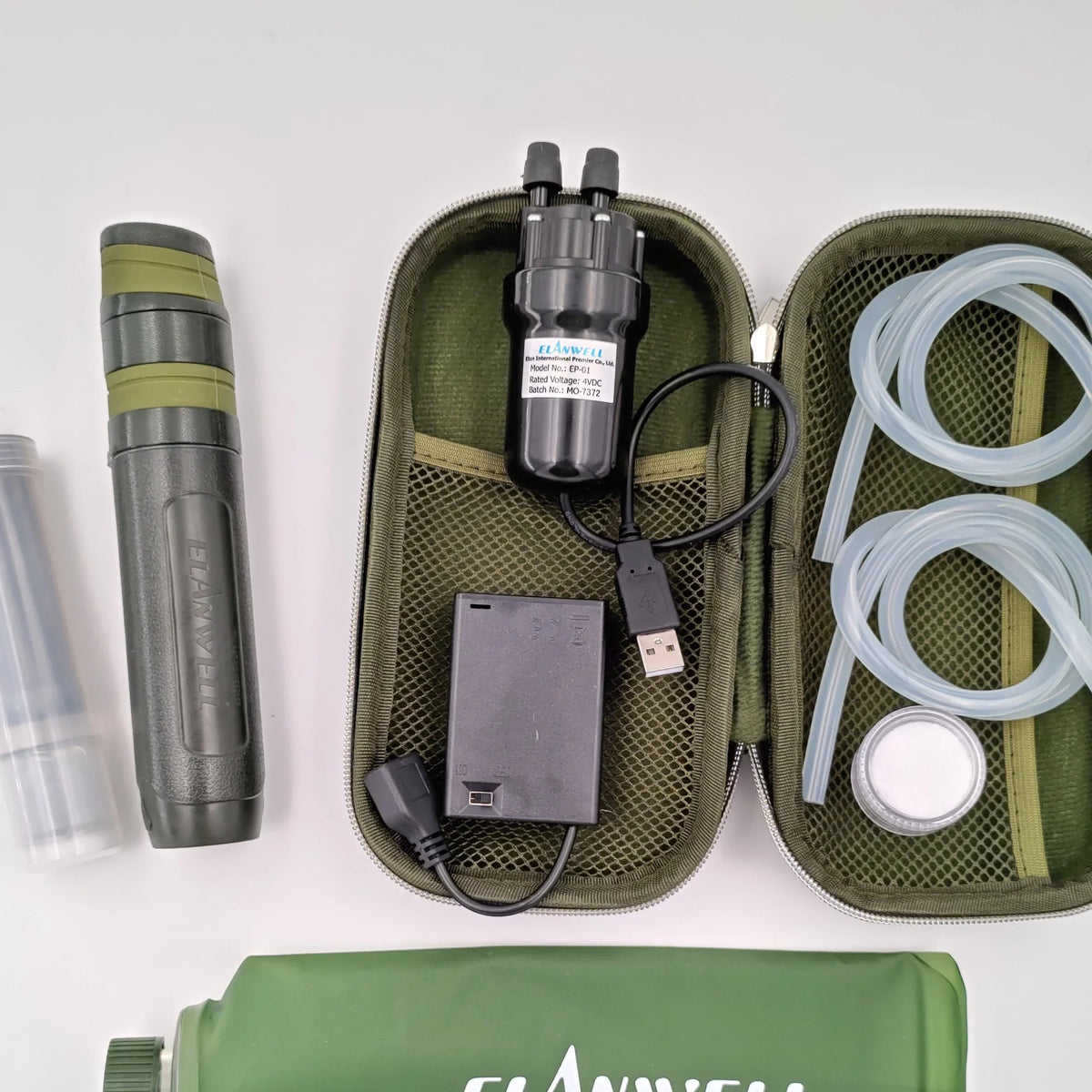 Portable liquid Filter with Pump, uses Nano Technology that Removes Bacteria and Virus / Purifies Drinking aqua