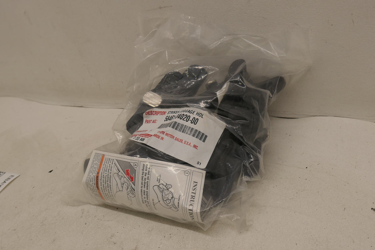 Pre-Owned 2023  Tundra Bed Rail Brackets OEM (Good)