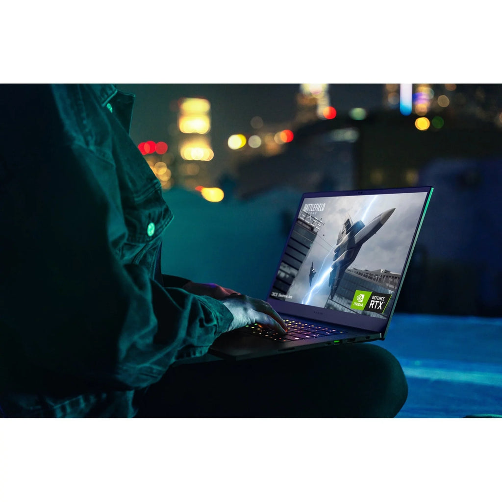 Blade 15 Advanced Edition 15.6" 4K UHD Gaming Laptop,  Core i9 i9-12900H, NVIDIA GeForce RTX 3080 Ti 16 GB, 1TB SSD, Windows 11 Home
