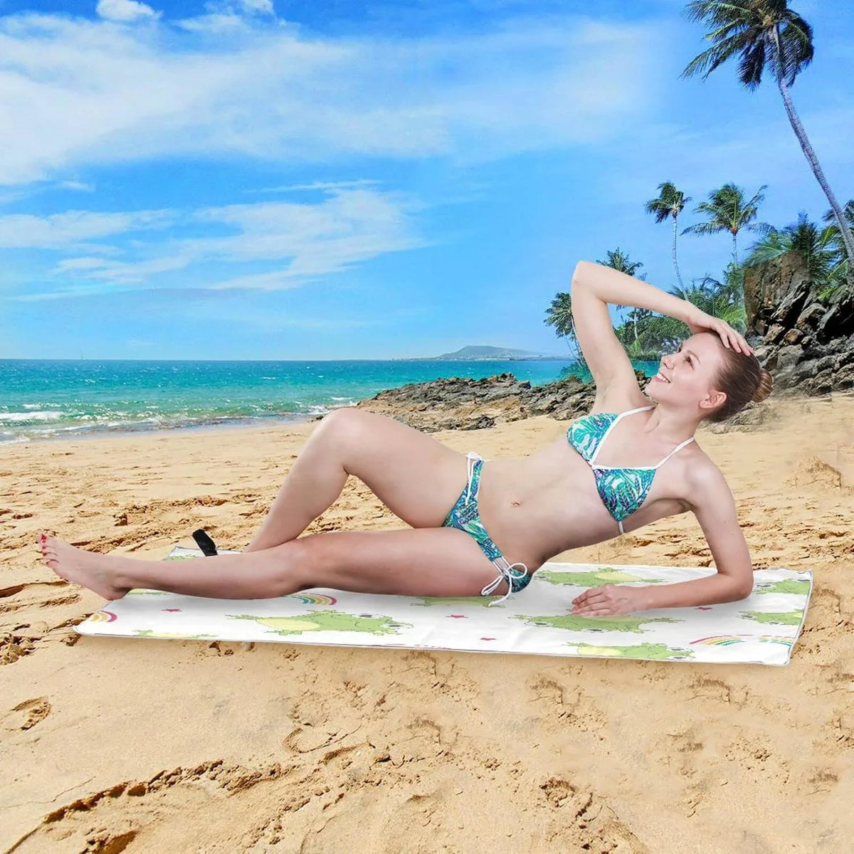 Bestwell Cartoon Frogs Beach Towel Oversized Towel Blanket, Thin Lightweight Microfiber Sand Free Quick Dry Towel, 31”X71” Multipurpose Pool Bath Yoga Swim Shower Towel