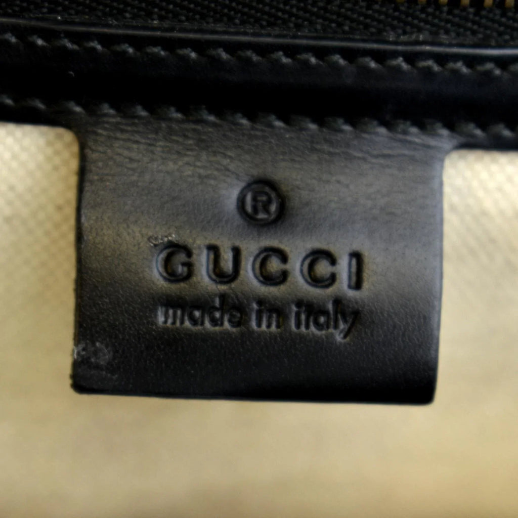 Pre-owned GUCCI Knight Malaga Kid Heart Medium Leather Crossbody Bag Black 431777