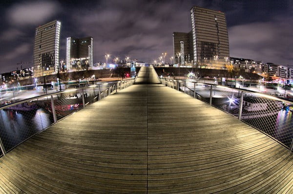 EOS M5 0.21x-0.22x High Grade Fish-Eye Lens